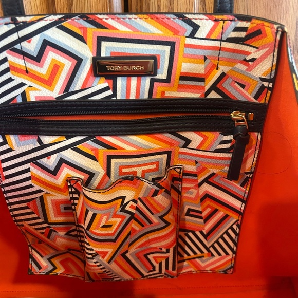 Tory Burch Kerrington LARGE Multicolor Geometric Tote Bag - Picture 4 of 11